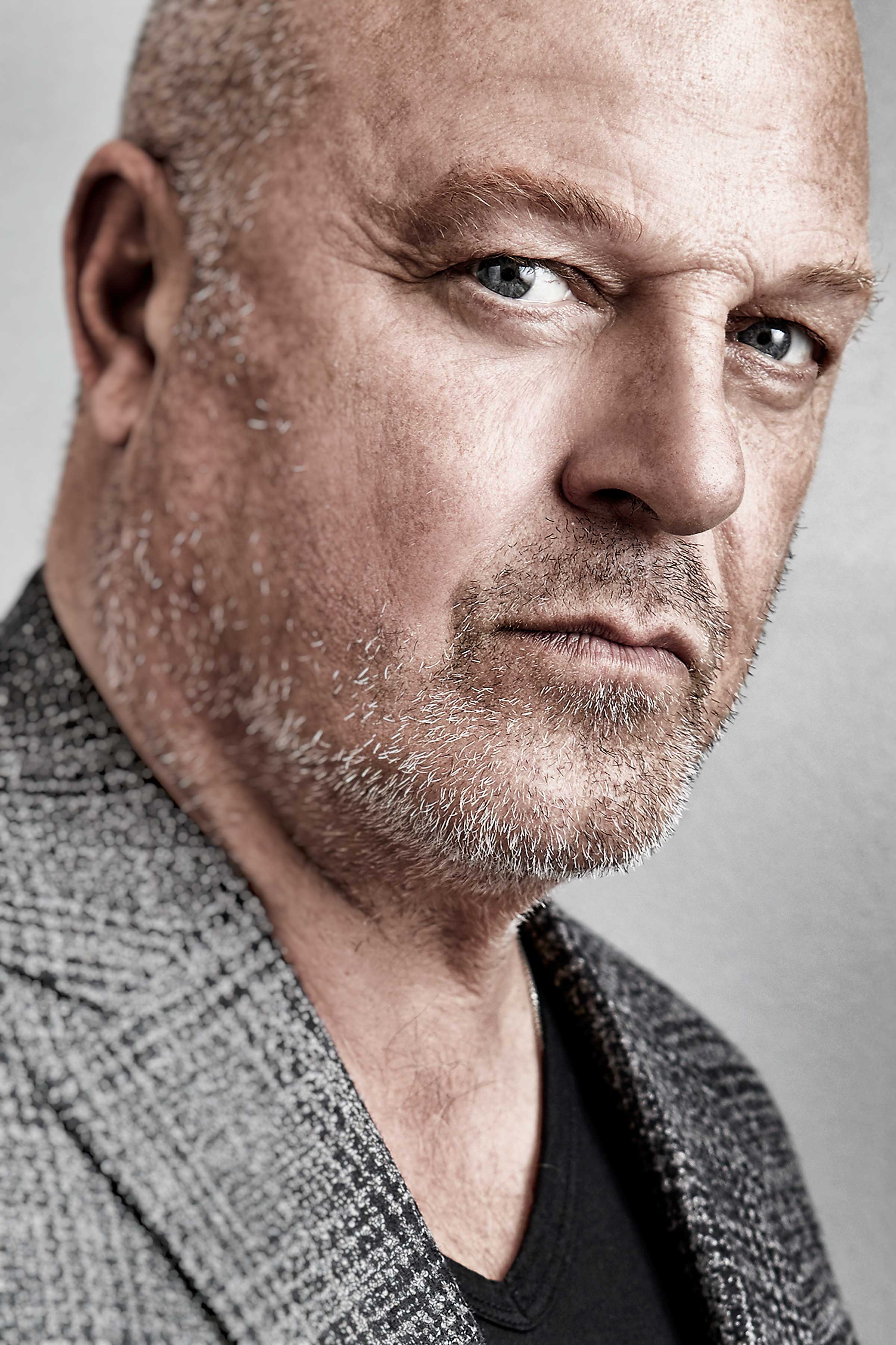 JSquared_GettyPeople_Coyote_MichaelChiklis_0688F2